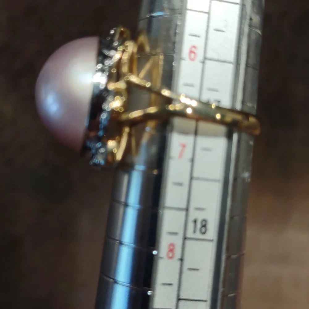 Pink Mabe Pearl Ring White Gold Accents, Pinpoint Diamonds, 14kt Yellow Gold - Picture 4 of 7